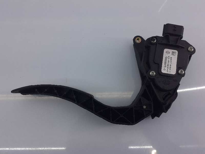 RENAULT Captur 1 generation (2013-2019) Akseleratoriaus (gazo) pedalas 180029347R, E2-A1-6-2 18653865