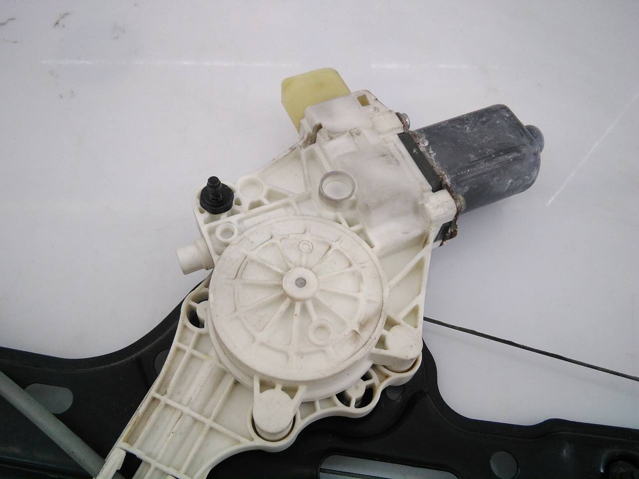 BMW 1 Series E81/E82/E87/E88 (2004-2013) Forreste venstre dør vinduesregulator 0130822228,E1-A3-12-1 18663280