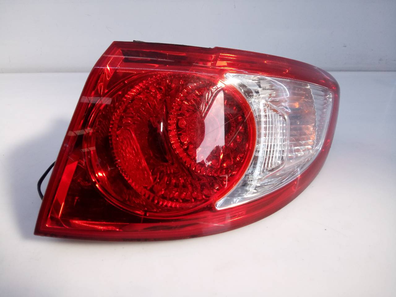 HYUNDAI Santa Fe CM (2006-2013) Rear Right Taillight Lamp E2-B5-24-1 24060674