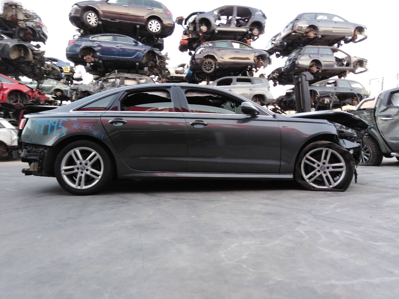 AUDI A7 C7/4G (2010-2020) Priekšējo kreiso durvju logu pacēlājs 8K0959801B,E1-B6-52-2 21825717