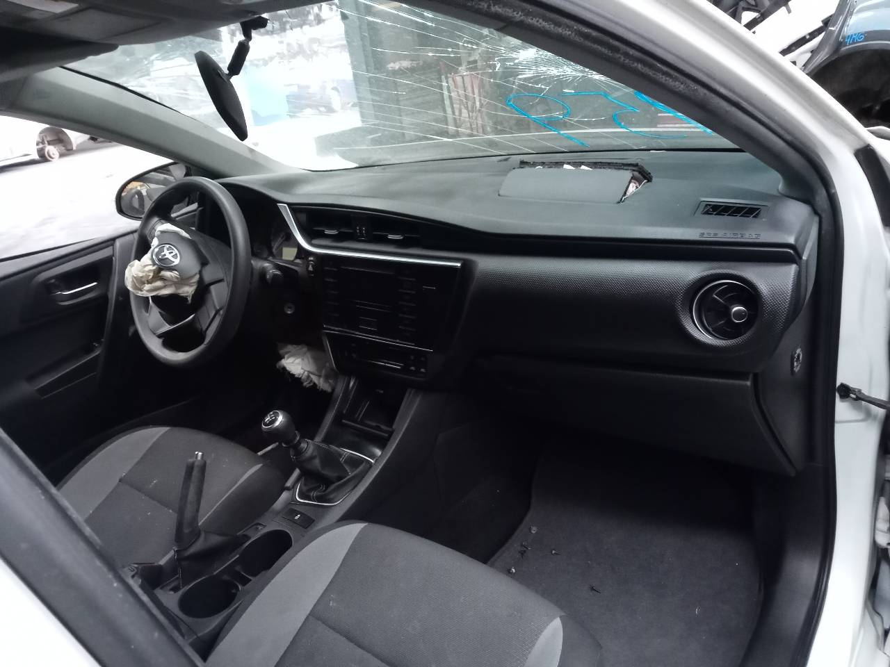 TOYOTA Auris 2 generation (2012-2015) Bal első ajtó zárja 26271437