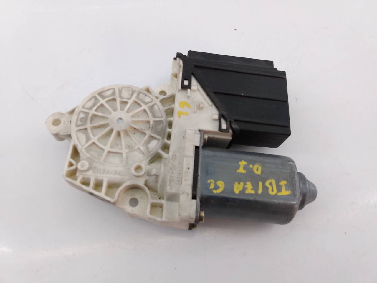 SEAT Cordoba 2 generation (1999-2009) Motor regulator geam ușă stânga față 101387102, E1-B6-48-1 18767490