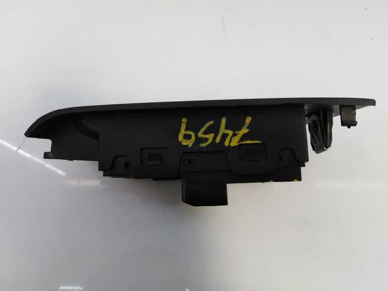 OPEL Zafira C (2012-2016) Commutateur de fenêtre de porte avant gauche 13305011, 2518694289, E3-A5-18-4 18596728