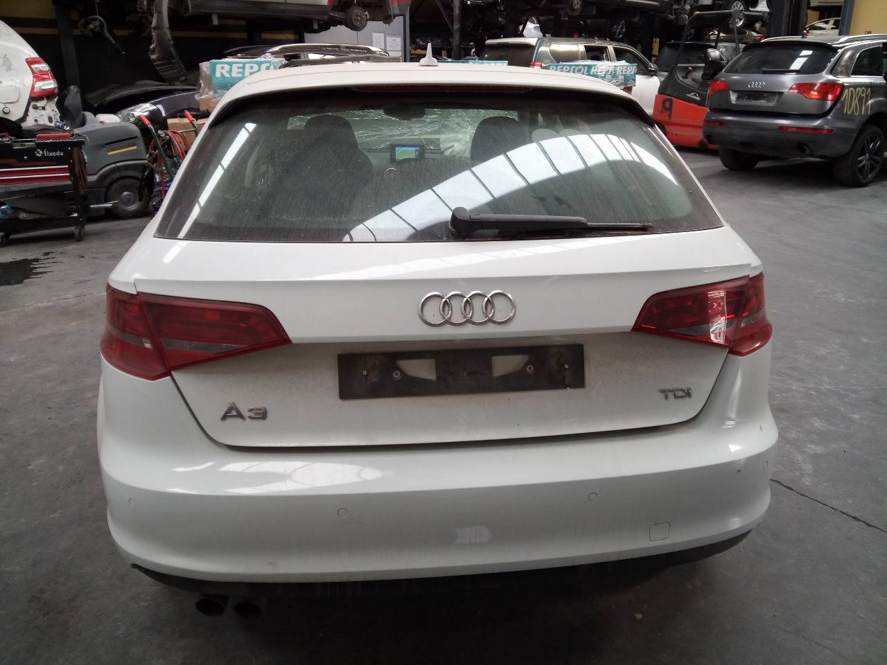 AUDI A3 8V (2012-2020) Încuietoare hayon 8R0827505, E1-B6-48-1 21794407