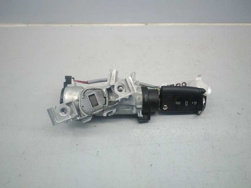 SEAT Leon 3 generation (2012-2020) Other part 5Q0905865, E2-A1-17-7 18523093