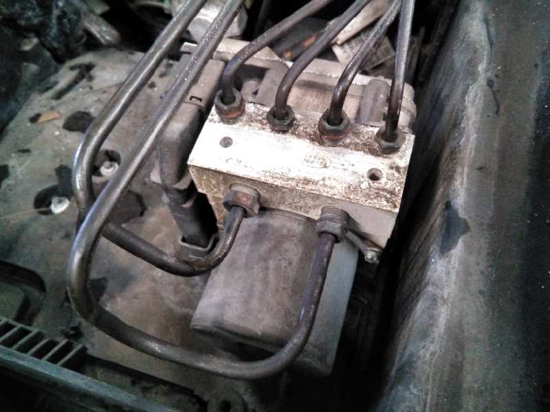 LAND ROVER Discovery 3 generation (2004-2009) ABS blokas 0265234074, SRB500163 24291864