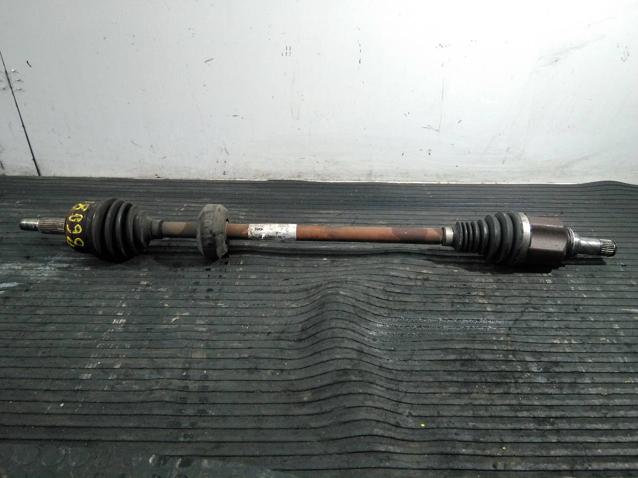 DACIA Duster 1 generation (2010-2017) Front Right Driveshaft 391006276R, P1-A6-47 18695635