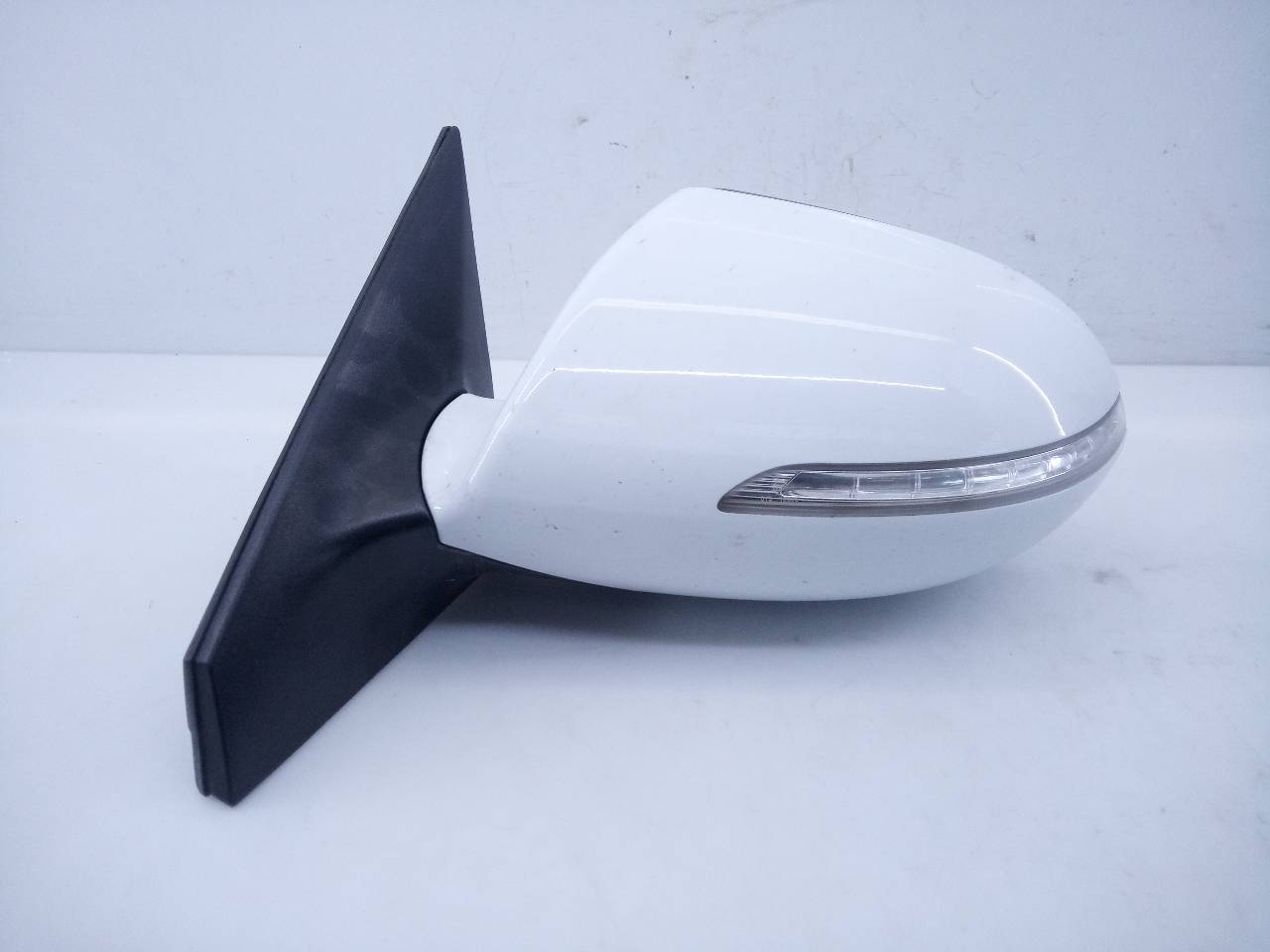 KIA Sportage 3 generation (2010-2015) Left Side Wing Mirror E2-B5-39-2 23290942