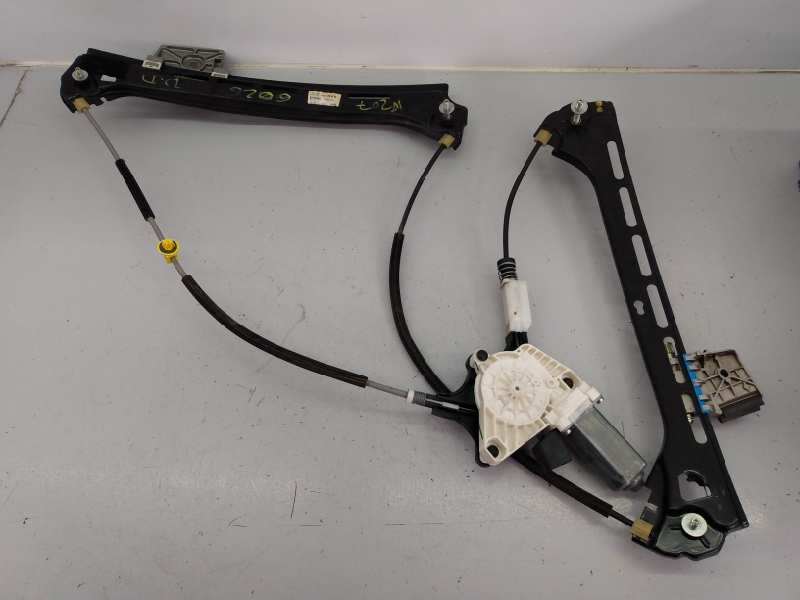 FORD USA E-Class W212/S212/C207/A207 (2009-2016) Front Right Door Window Regulator A2078200442,A2077200246,E1-A2-42-1 18457328