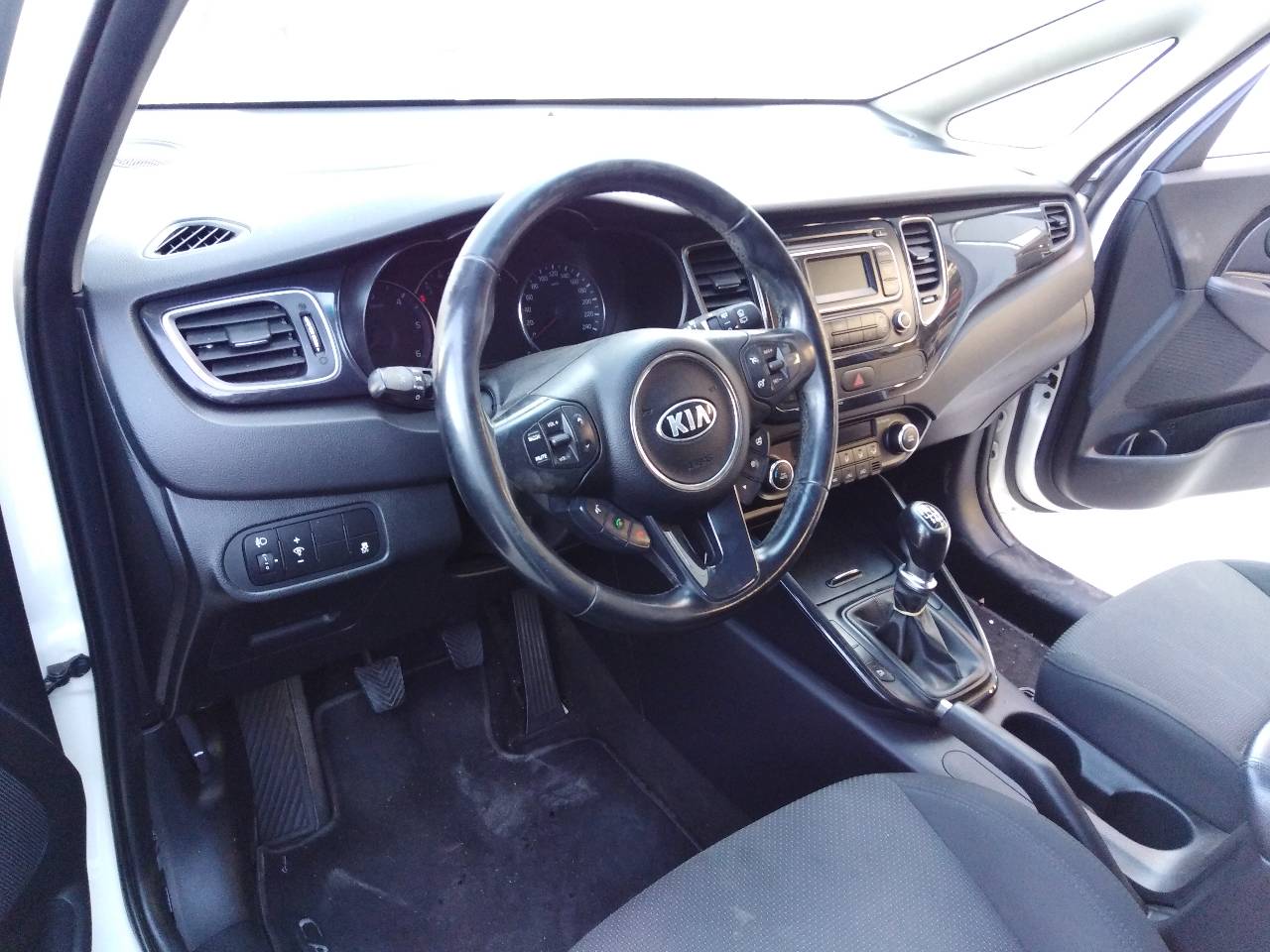 KIA Carens 3 generation (RP) (2013-2019) Csomagtérajtó ablaktörlő karja 98700A4000 21117315