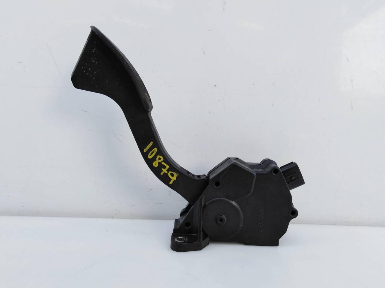 SKODA Prius 3 generation (XW30) (2009-2015) Throttle Pedal 7811012050, E2-B4-29-2 21622289