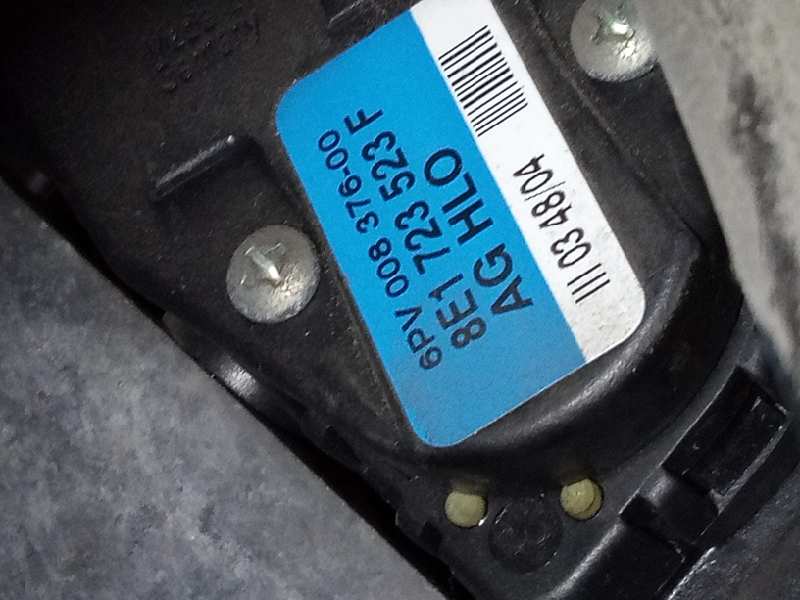 AUDI A4 B6/8E (2000-2005) Gaspedal 8E1723523F 20953757