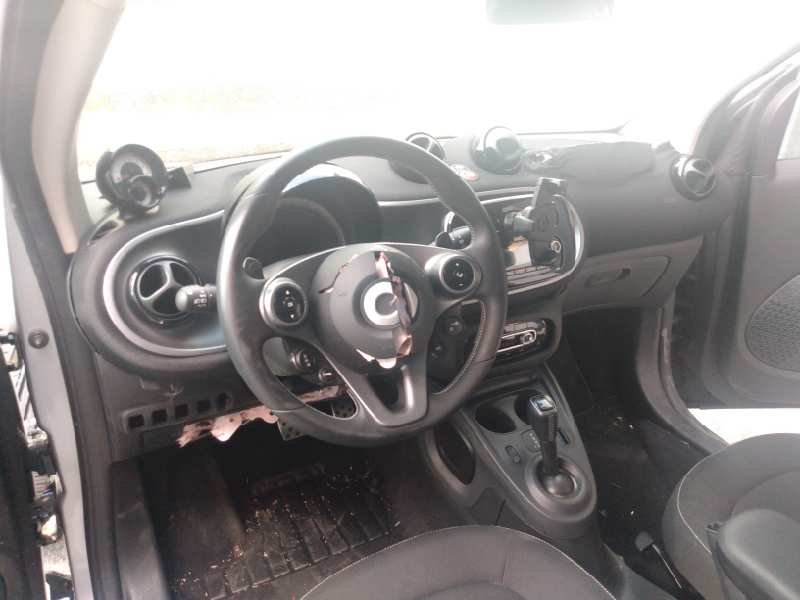 SMART Fortwo 3 generation (2014-2023) Galinio dangčio (bagažinės) valytuvo varikliukas A4538207100,287100704R,E3-A1-35-1 18484435