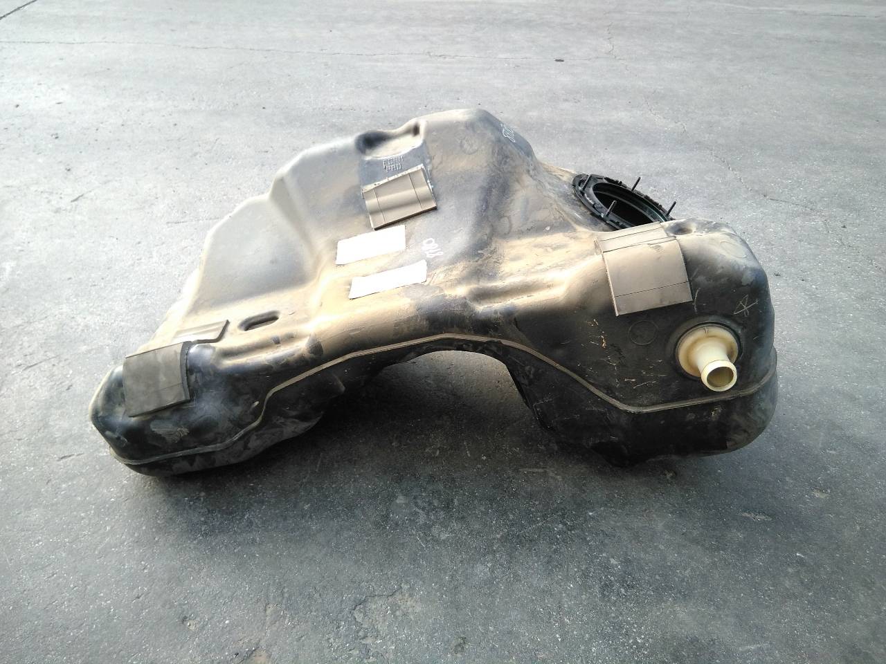 LAND ROVER Range Rover Evoque L538 (1 gen) (2011-2020) Fuel Tank GJ329K007GA, 0109349368, P4-4 18708792