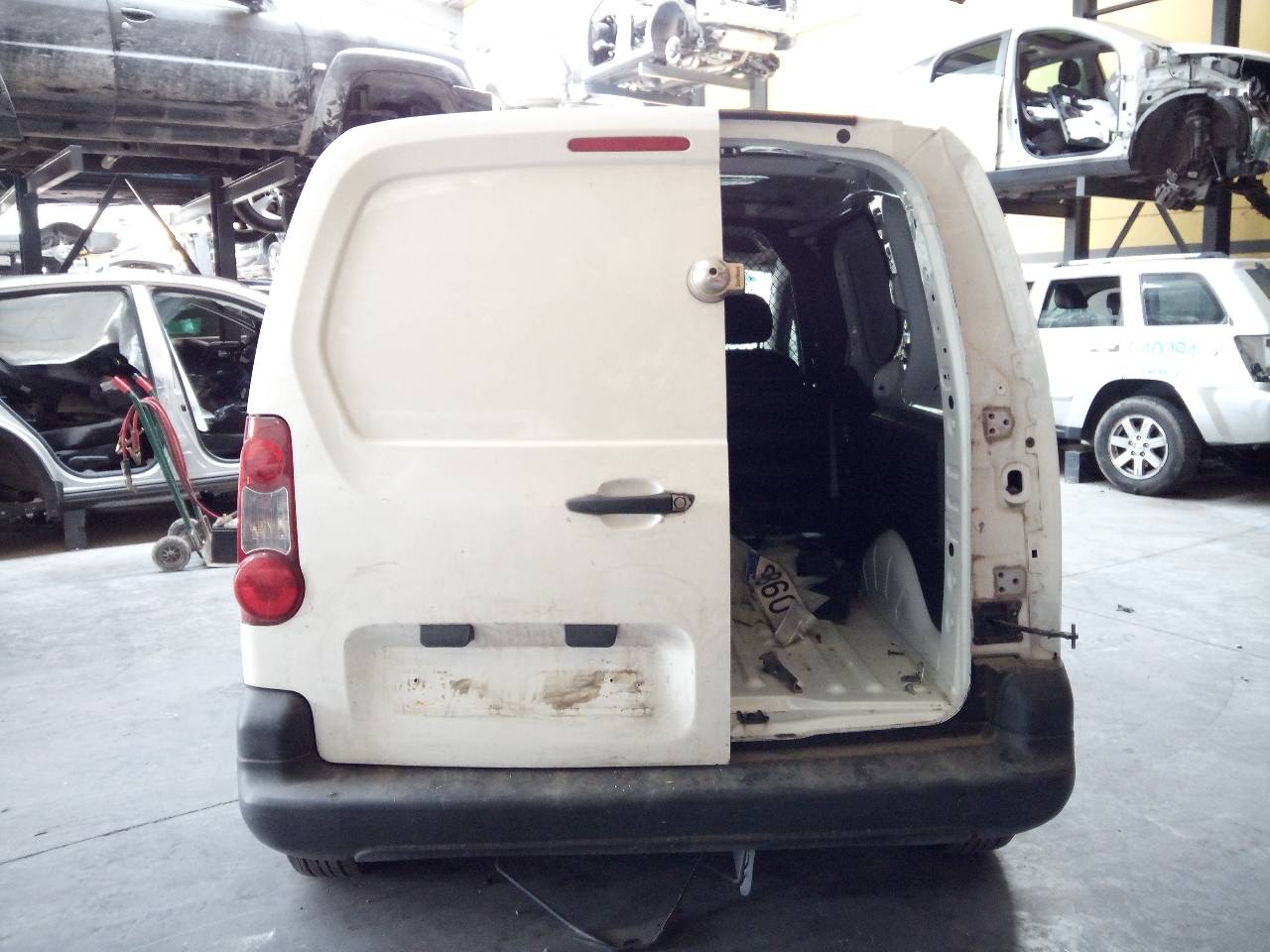 CITROËN Berlingo 2 generation (2008-2023) Priekinis dešinys pusašis 9660782880,P1-A6-26 21797905