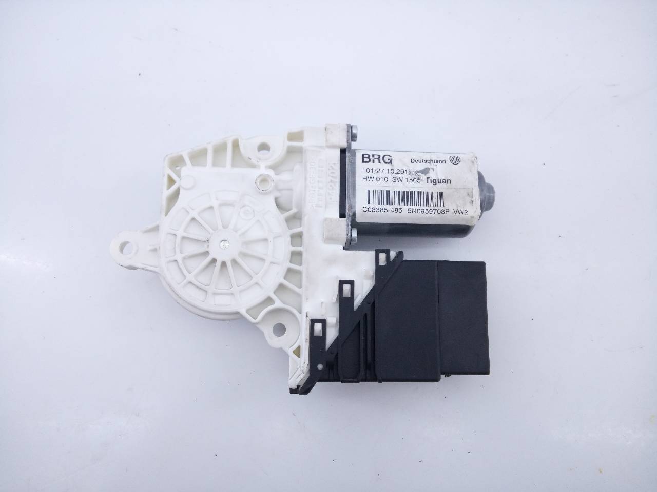 VOLKSWAGEN Tiguan 1 generation (2007-2017) Motor de control geam ușa  stânga spate A68356110, 7746031900, E1-B6-51-1 18779049