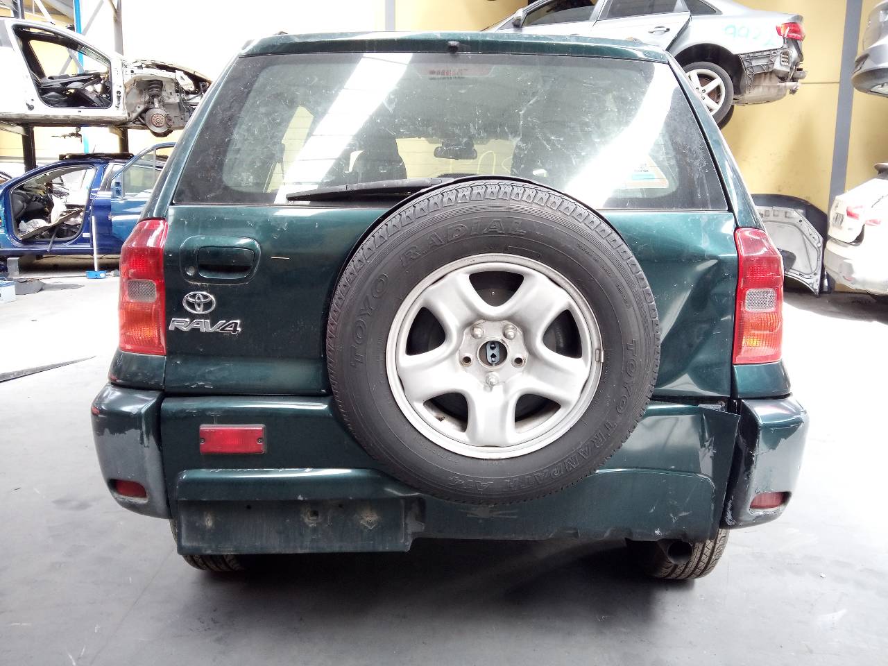 VOLVO RAV4 2 generation (XA20) (2000-2006) Ilmamassan massaanturi MAF 2220422010,1974002030,E3-B2-20-2 20956025