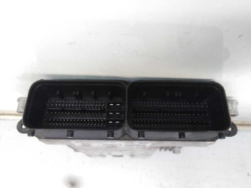 KIA Cee'd 2 generation (2012-2018) Engine Control Unit ECU 0281032115,391402A860,E3-A3-40-1 18605807