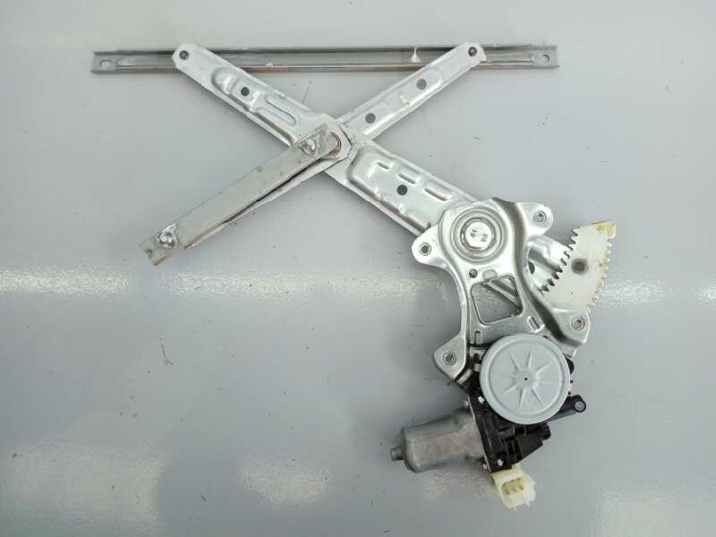 NISSAN X-Trail T32 (2013-2022) Rear Right Door Window Regulator E2-A4-53-2 18399357