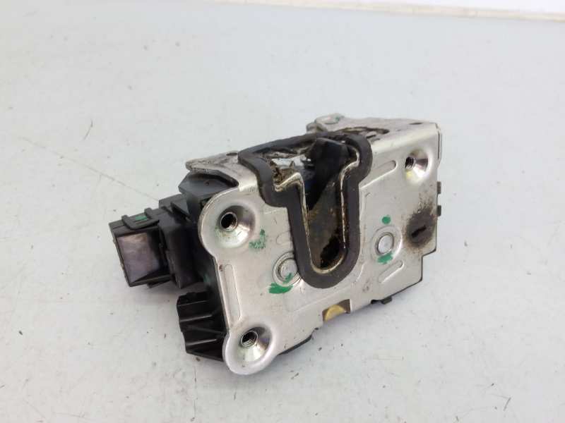 DACIA Duster 1 generation (2010-2017) Front Right Door Lock E2-A1-38-8 22935255