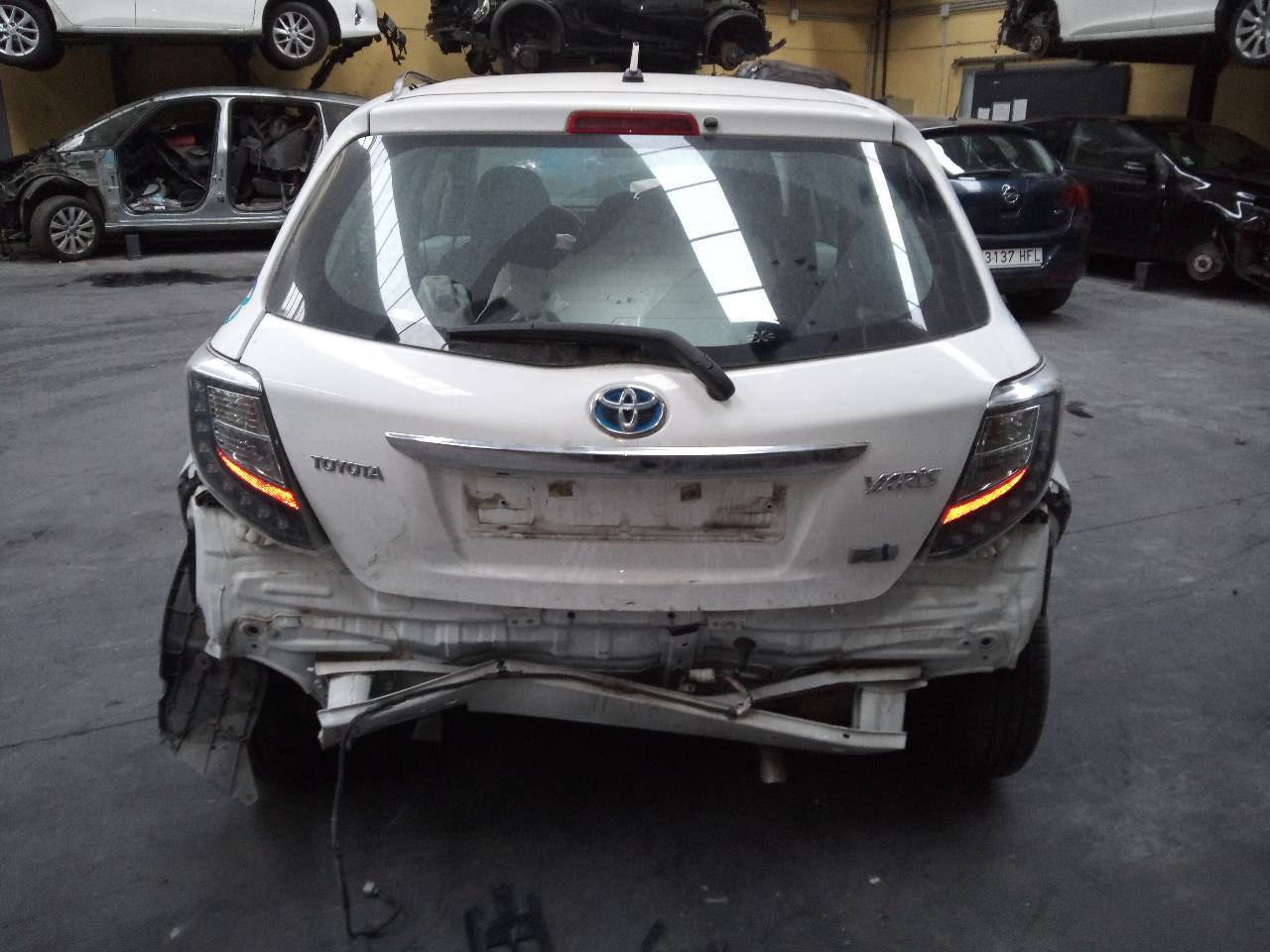 TOYOTA Yaris 3 generation (2010-2019) Lève-vitre de porte arrière gauche 857100D100,E2-B4-55-1 18766560