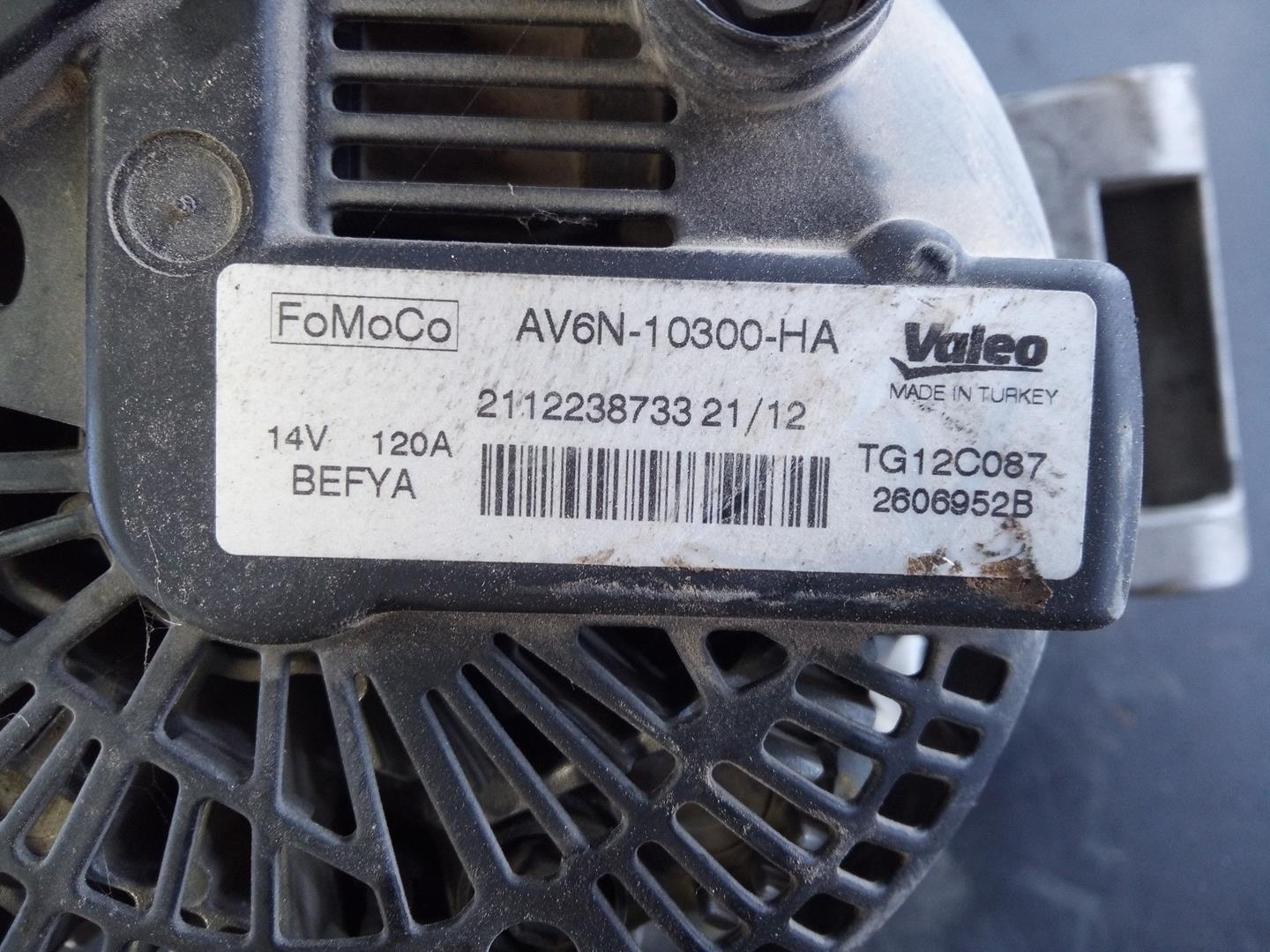 VOLKSWAGEN Alternator AV6N10300HA,P3-A5-23-3,P3-A5-23-3 26271154