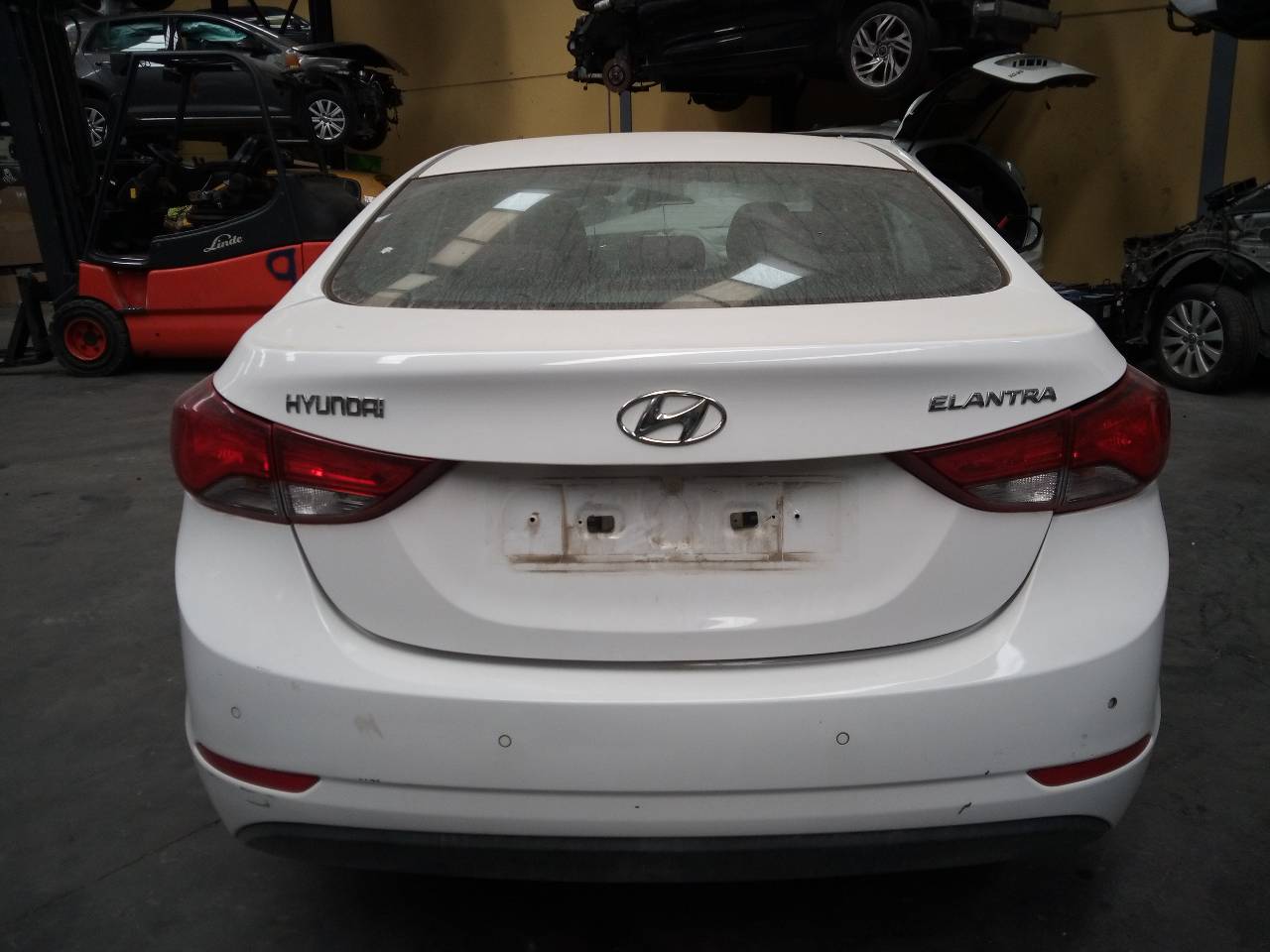 HYUNDAI Elantra MD (2010-2017) Priekšējo kreiso durvju slēdzene 813103X030,E1-B5-4-1 18719836