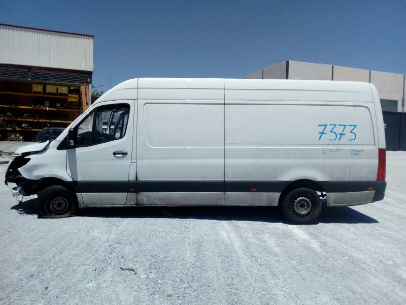 MERCEDES-BENZ Sprinter Priekšējo kreiso durvju logu pacēlājs A9107201000, E1-A2-12-2 18736626