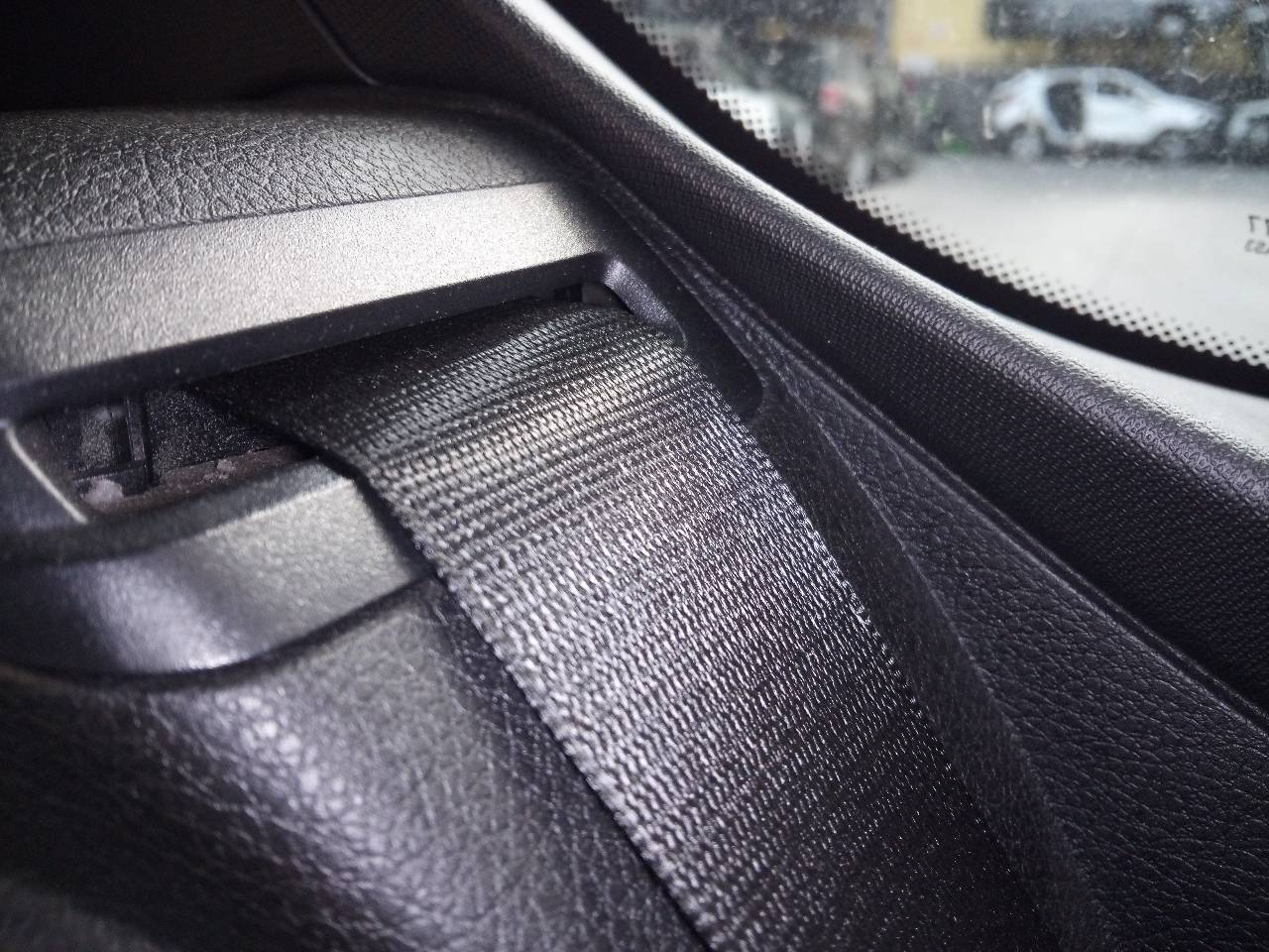 BMW 2 Series Active Tourer F45 (2014-2018) Rear Left Seatbelt 24452450