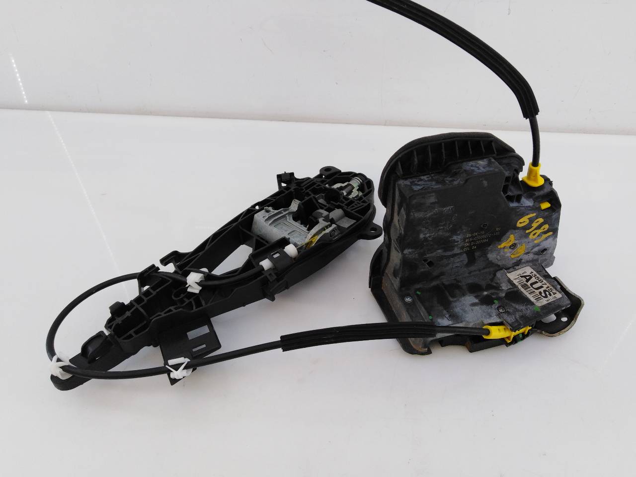 OPEL Astra K (2015-2021) Front Right Door Lock 13597530,13507154,E2-B6-10-1 18535521