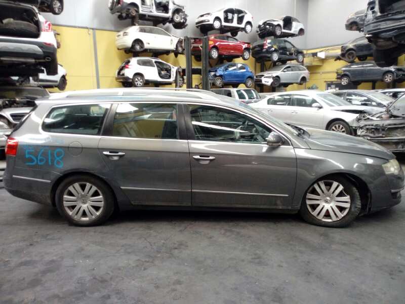 VOLKSWAGEN Passat Variant 1 generation (2010-2024) Bal hátsó ajtó ablakvezérlő motorja 981677112,1K0959703P,E1-B6-6-1 18422923