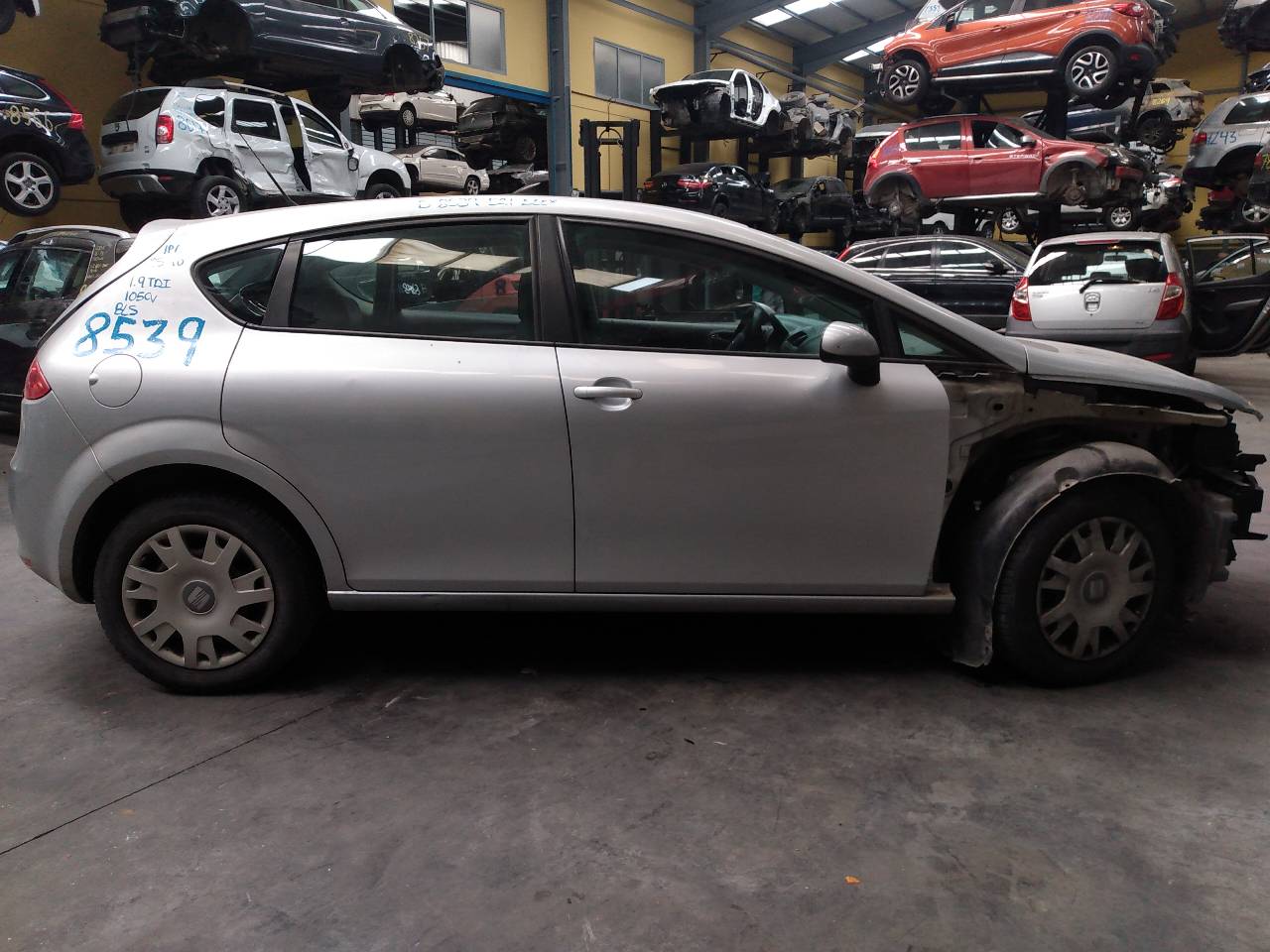 CHEVROLET Leon 2 generation (2005-2012) Масляный радиатор 8M0376778031,P1-A2-13,045115389J 18742295