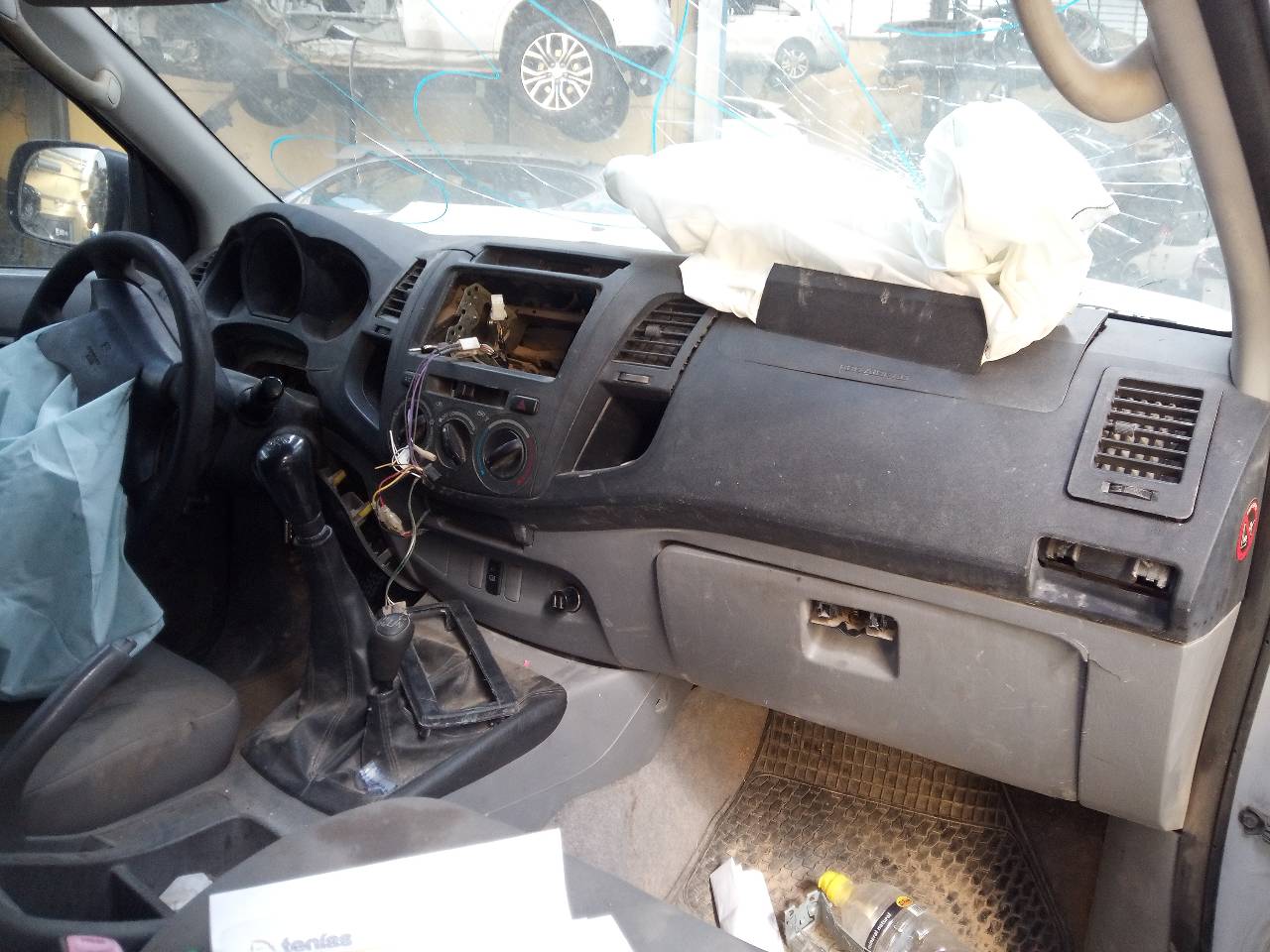 TOYOTA Hilux 7 generation (2005-2015) Galinių dešinių durų stiklo pakelėjas 857200K020, AE2621003010, E2-B4-10-2 24041128