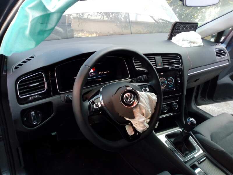 JEEP Golf 7 generation (2012-2024) Замок двери передний правый E1-B6-4-2, 5TB837016A 18431491