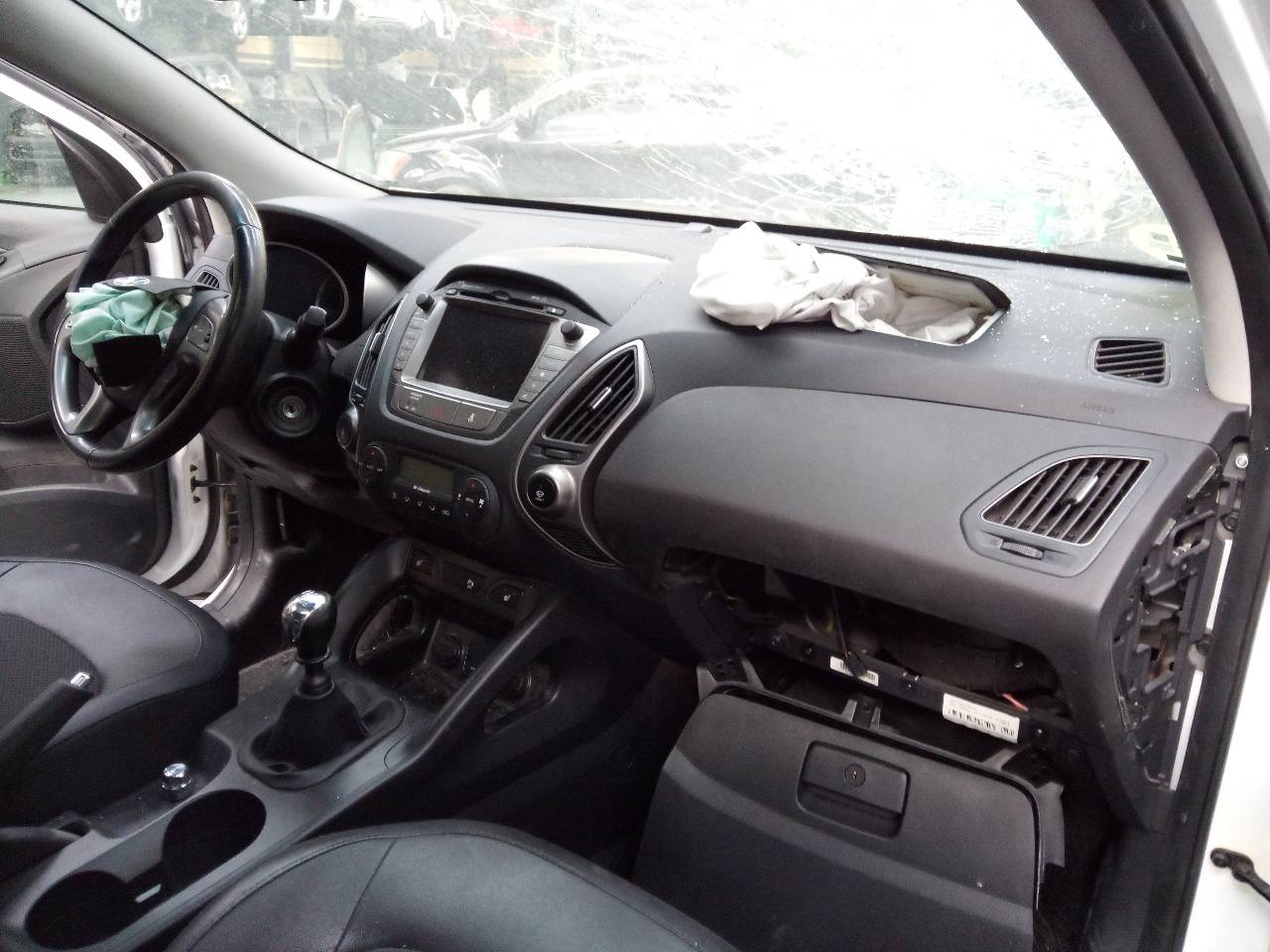 HYUNDAI Tucson 3 generation (2015-2021) Front Left Driveshaft Y930L, P1-A6-34 20955986