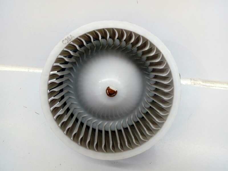 Ventilador calefacción D4CB F00S33F011 de Kia Sorento i (jc) 2002-2010 170 CV con 146564 km - pieza usada