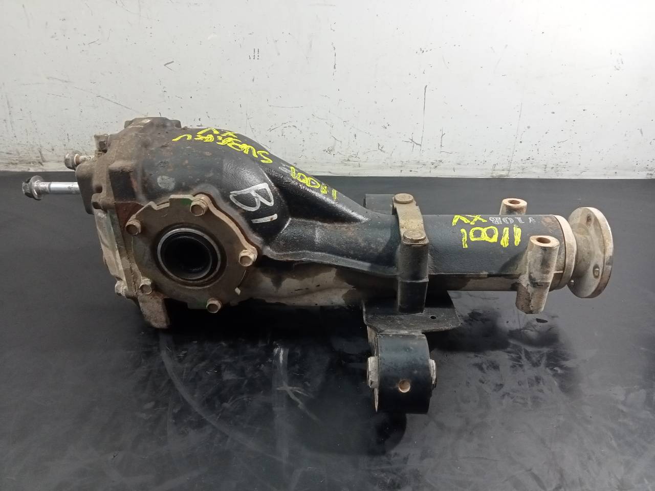 SUBARU XV 1 generation (2011-2017) Rear Differential P1-B3-10 21801572