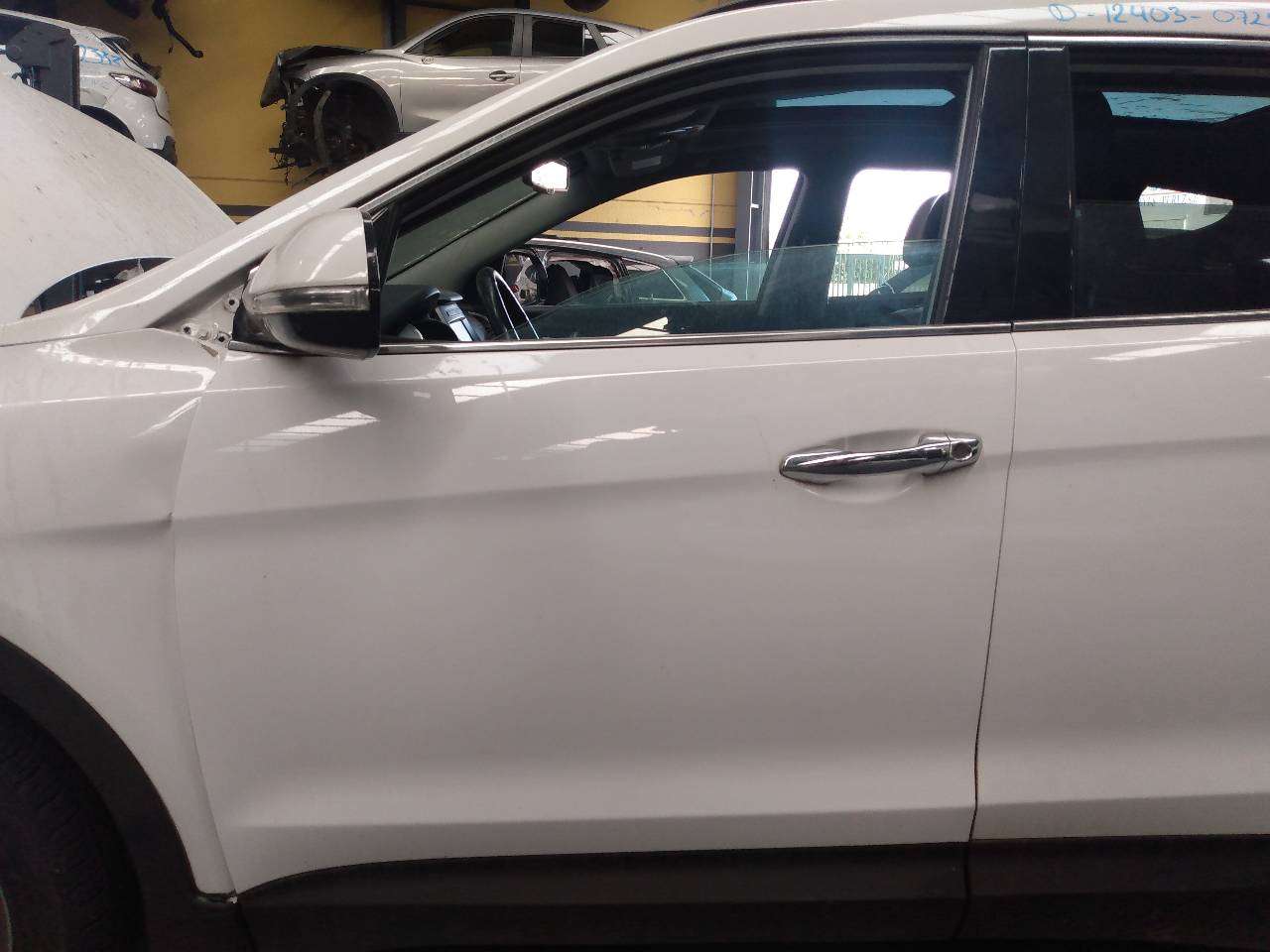 HYUNDAI Santa Fe DM (2012-2020) Front Left Door 26280355