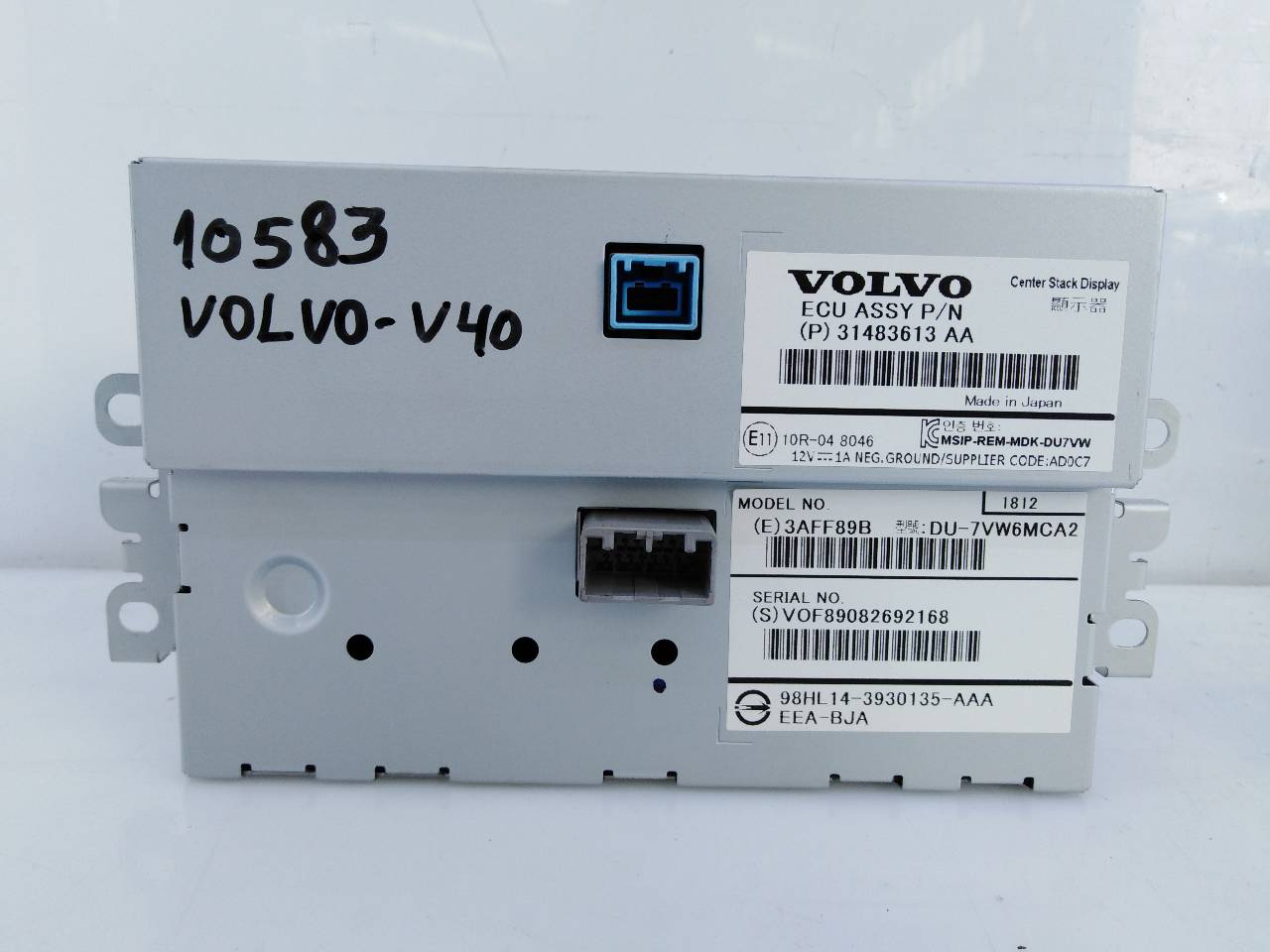 VOLVO V40 2 generation (2012-2020) Lecteur de musique avec GPS 31483616AA, 31483613AA, E1-A5-3-2 21799149