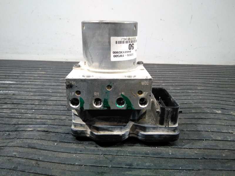 KIA Rio 3 generation (2011-2017) Насос ABS G92GAE1C1121512,P3-A8-18-5 18517332