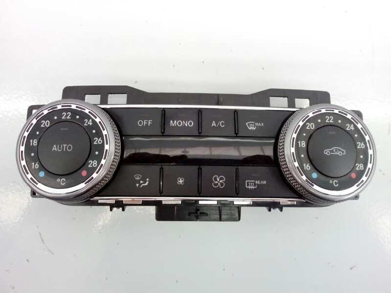 MERCEDES-BENZ C-Class W204/S204/C204 (2004-2015) Unitate de control al climei 2048309885, E3-A1-3-4 18406047