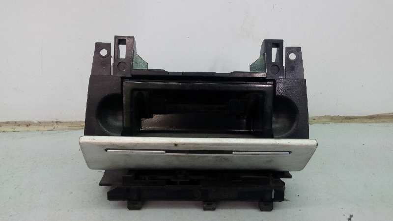 SUZUKI A4 B6/8E (2000-2005) Pelnutrauks E2-A1-14-3 18598902