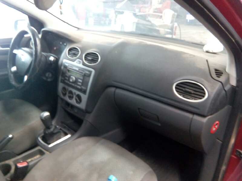 FORD Focus 2 generation (2004-2011) Фонарь задний правый 1528770, E2-B3-18-1 18563357