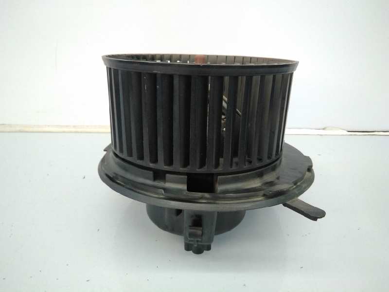 VOLKSWAGEN Tiguan 1 generation (2007-2017) Sildītāja ventilators 3C0907521F, E1-B6-43-2 18486833