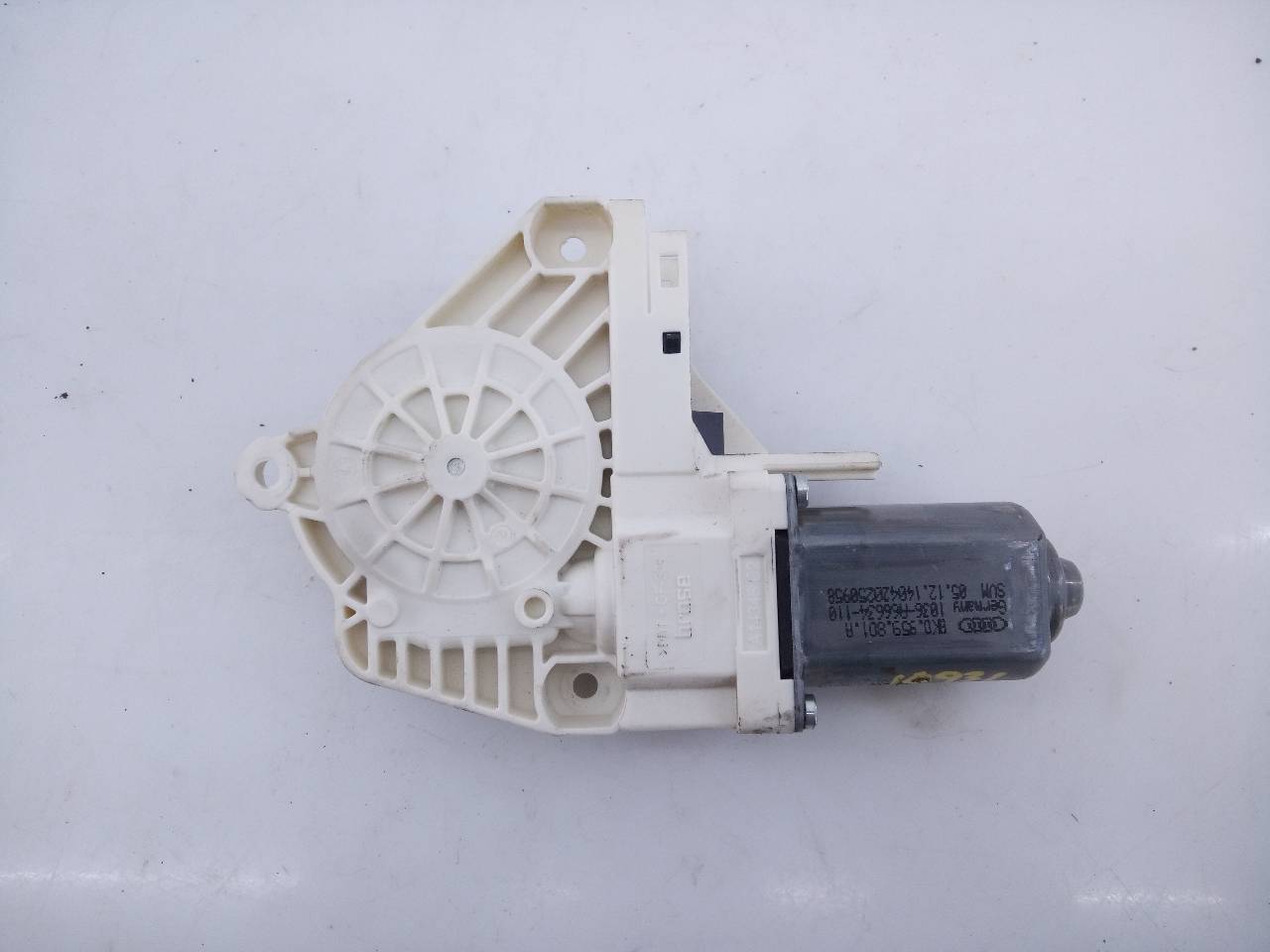 AUDI A5 Sportback 8T (2009-2011) Motor de control geam ușă  dreapta spate 8K0959801A,1036A66634110,E1-A5-42-1 20964513