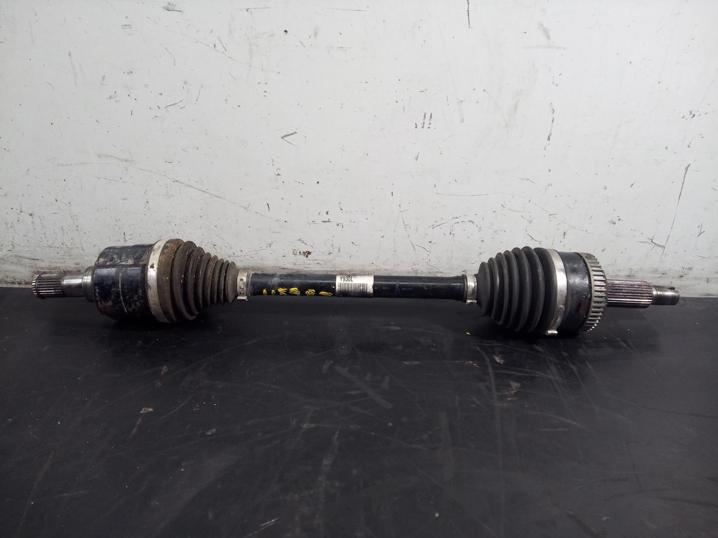 KIA Sportage 3 generation (2010-2015) Front Left Driveshaft Y930L,P1-B6-22 21117775