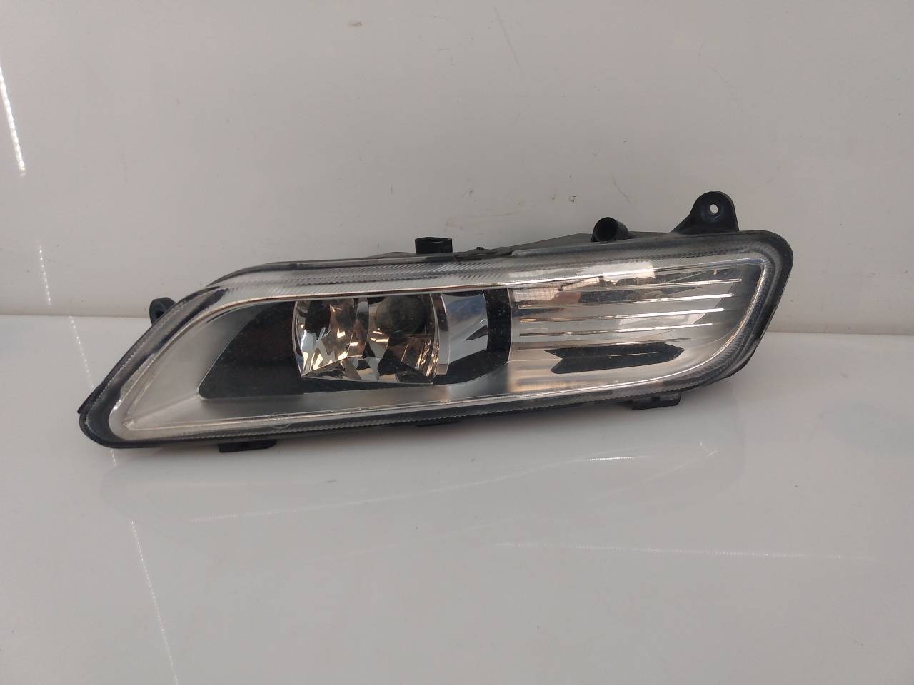 VOLKSWAGEN Passat B7 (2010-2015) Front Right Fog Light 17662402PC,E2-A1-15-7 18686297