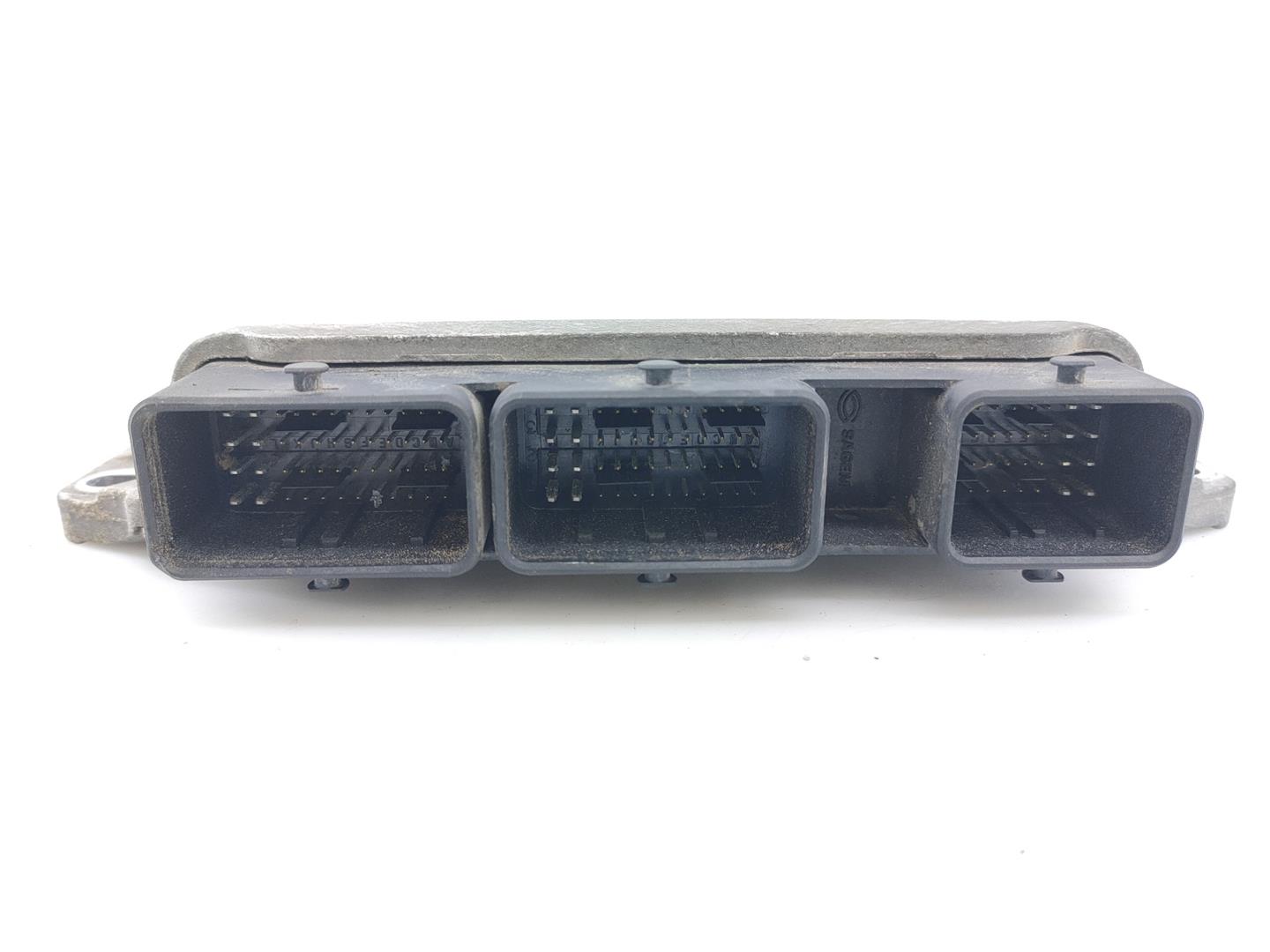 RENAULT Clio 3 generation (2005-2012) Motora vadības bloks 8200504593,215854126B,E2-A1-39-4 21534049