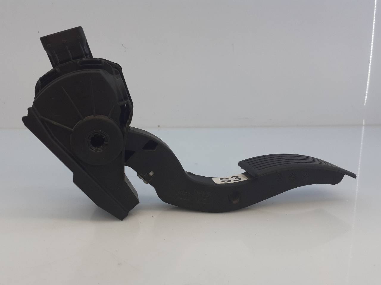 KIA Rio 3 generation (2011-2017) Throttle Pedal E3-A3-8-4 18729704