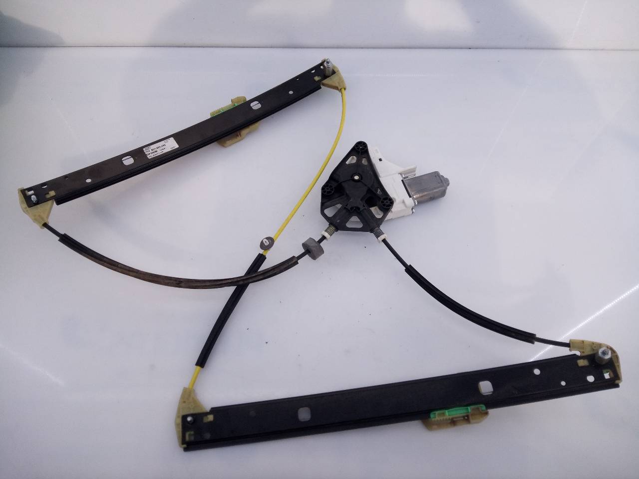 AUDI Q3 8U (2011-2020) Front Right Door Window Regulator 8K0959802B, E1-B6-10-2 18657157